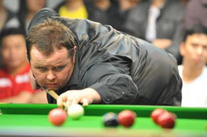 记者：道格拉斯-路易斯不愿加盟费内巴切，更愿意重返英超