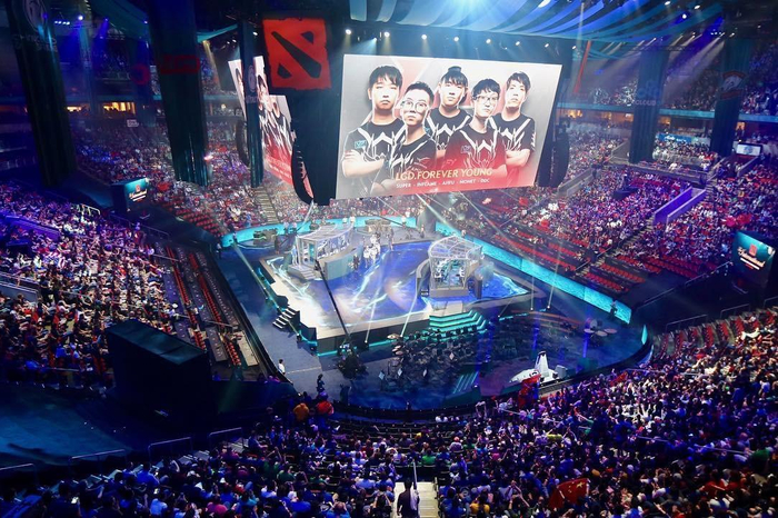 并配合更为 并配合更为